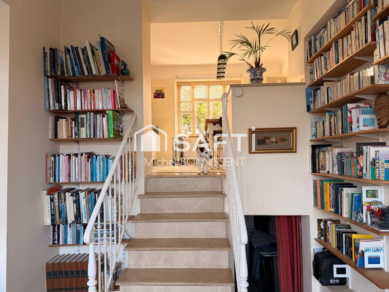 Maison - 185 m² - 5 pièces