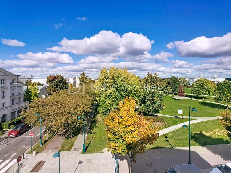 Appartement - 96 m² - 4 pièces