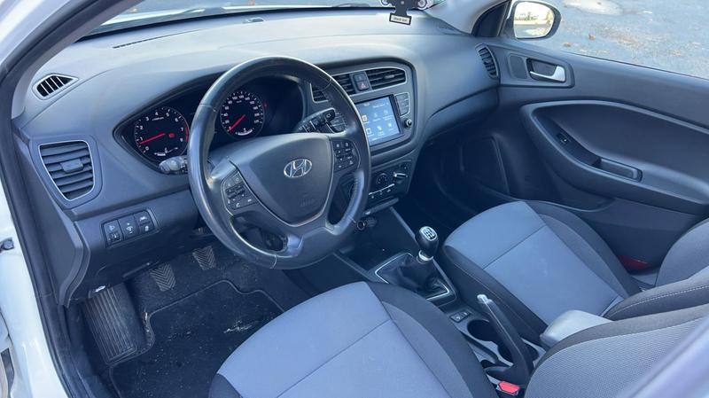 Hyundai i20 II 1.2 84.0 Intuitive - Entretien constructeur