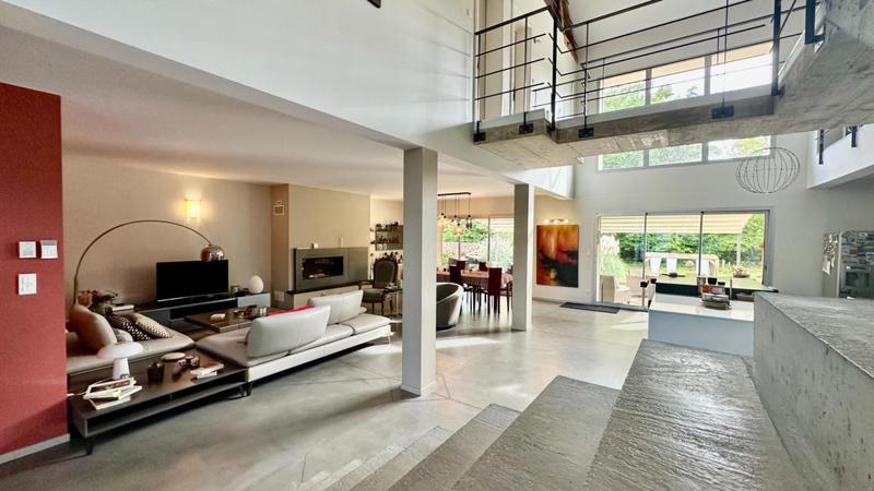 Corps de ferme - 292 m² - 8 pièces