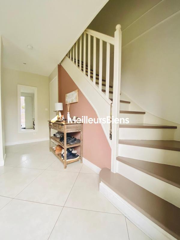 Maison - 117 m² - 6 pièces