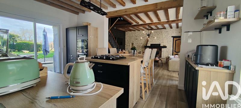 Maison - 186 m² - 8 pièces