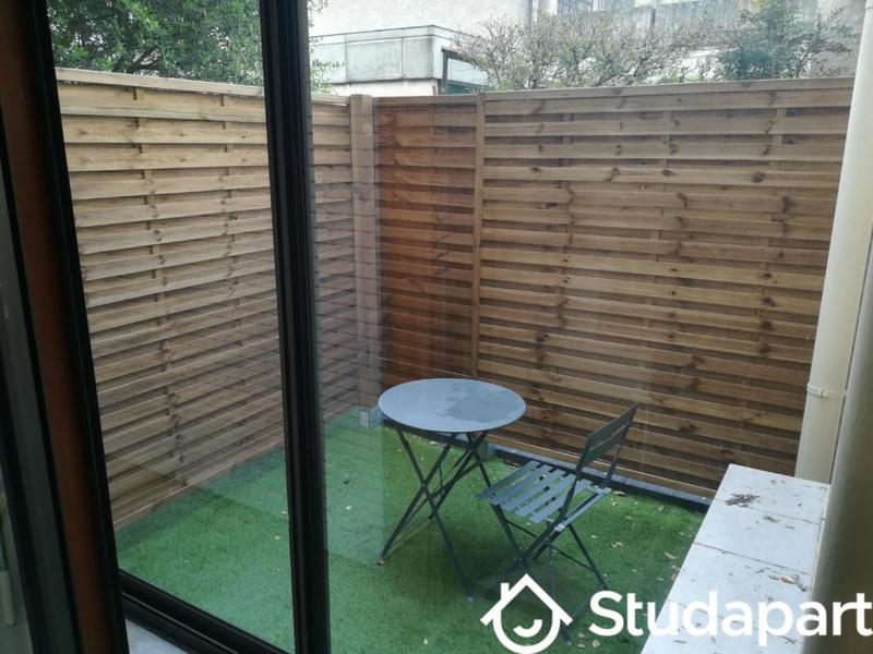 Chambre - 11 m² - 1 pièce