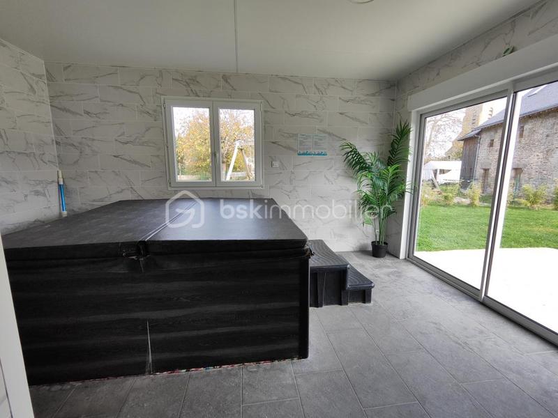 Maison en pierre - 128 m² - 5 pièces