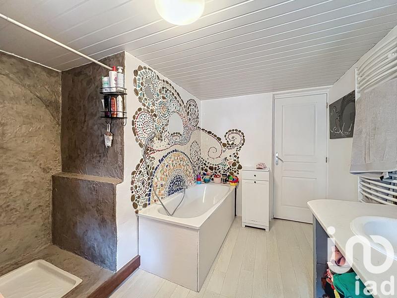 Maison de village - 170 m² - 7 pièces