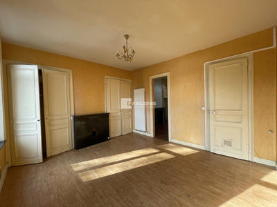 Appartement - 84 m² - 4 pièces
