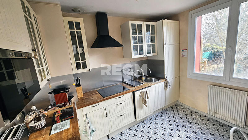 Maison - 80 m² - 4 pièces