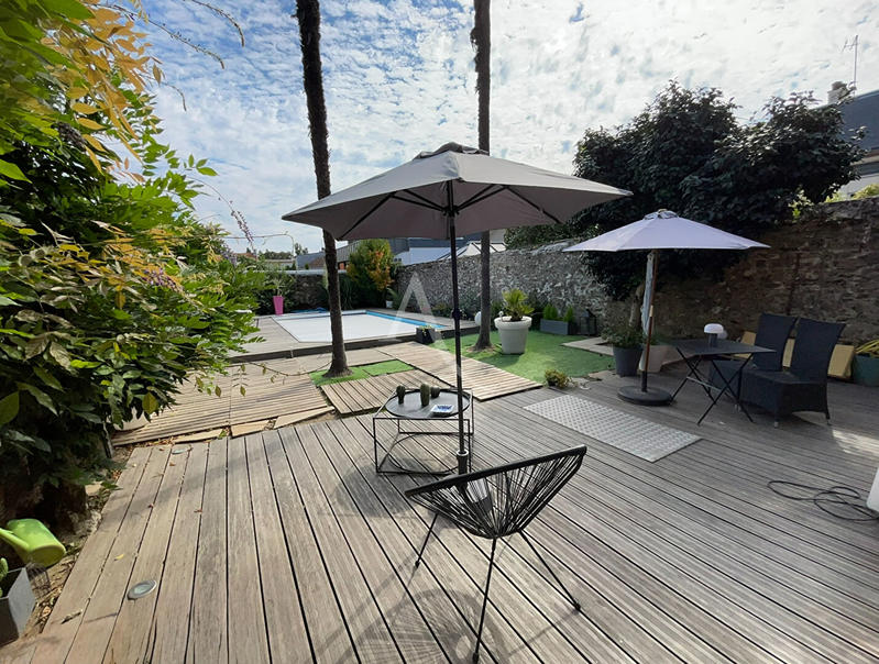 Maison - 140 m² - 6 pièces