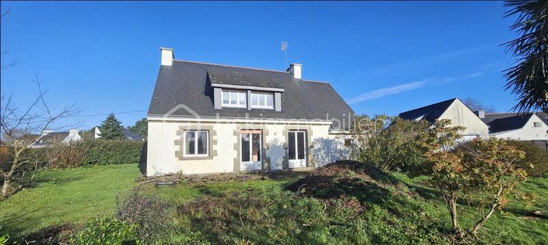 Maison - 143 m² - 7 pièces