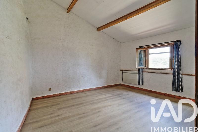 Maison - 275 m² - 10 pièces