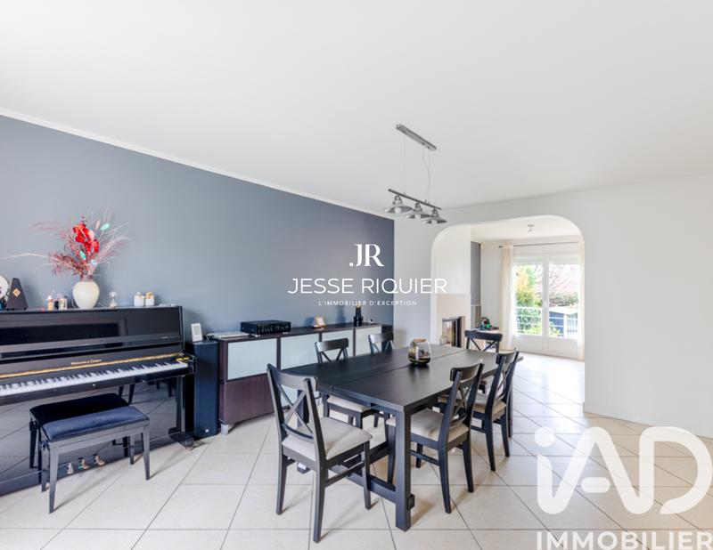 Maison - 131 m² - 6 pièces