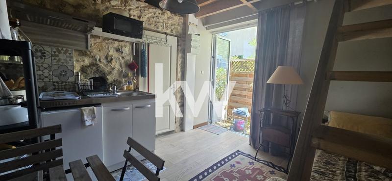 Maison - 280 m² - 11 pièces