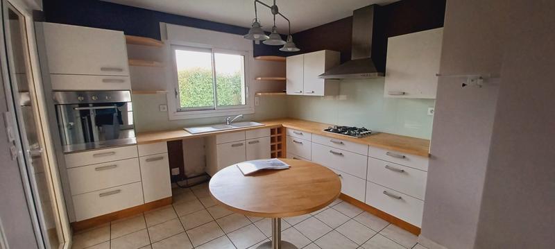 Maison - 100 m² - 6 pièces