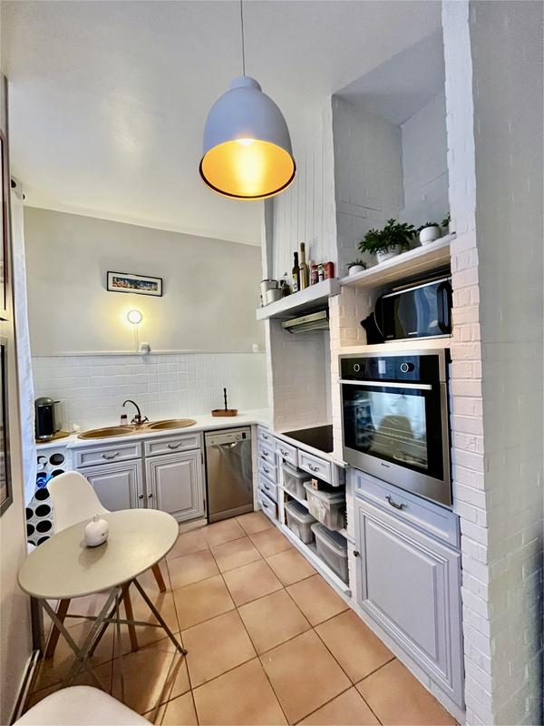 Appartement - 98 m² - 5 pièces