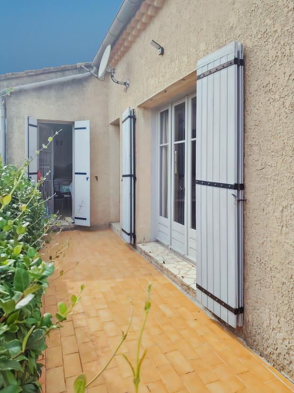Maison - 245 m² - 9 pièces