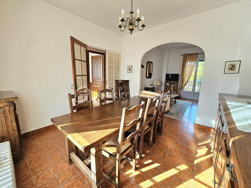 Pavillon - 100 m² - 5 pièces