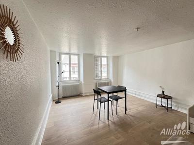 Appartement - 60 m² - 2 pièces