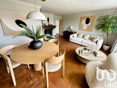 Maison - 170 m² - 8 pièces