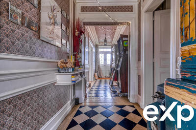 Maison - 500 m² - 14 pièces