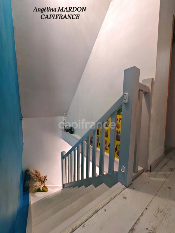 Maison - 93 m² - 5 pièces