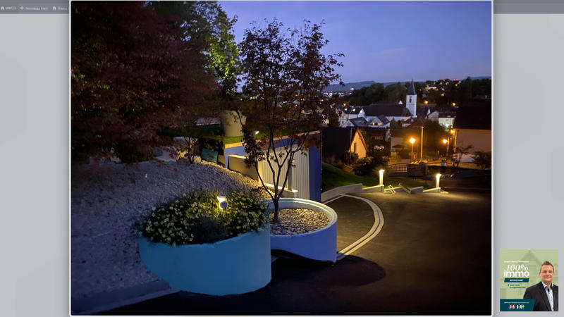 Maison - 240 m² - 5 pièces