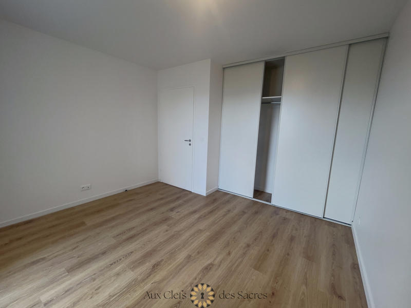 Appartement - 81 m² - 4 pièces