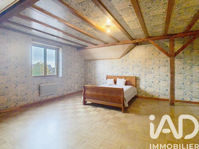 Maison - 357 m² - 8 pièces