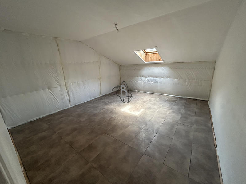 Maison - 115 m² - 5 pièces