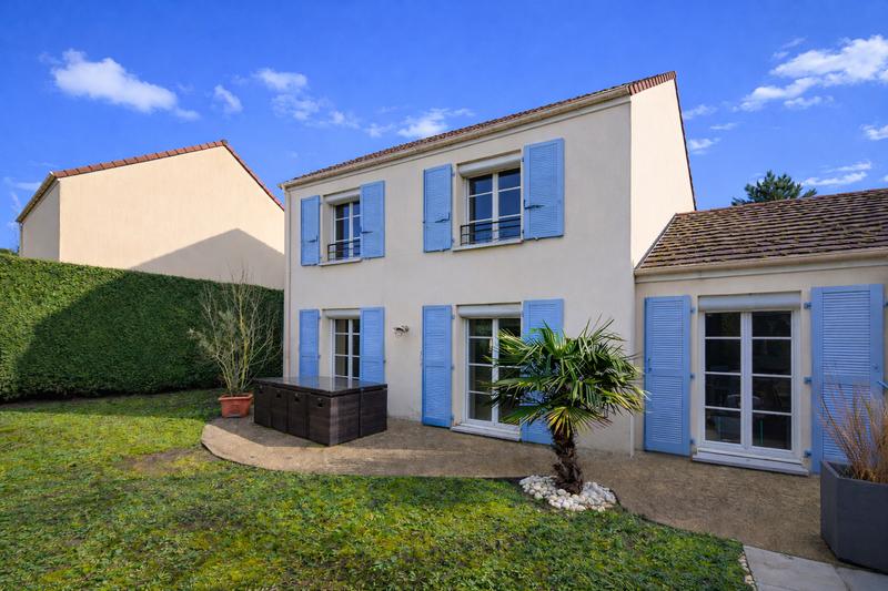 Maison - 106 m² - 5 pièces