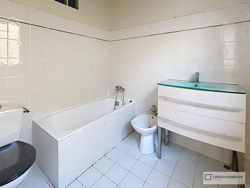 Appartement - 135 m² - 5 pièces