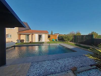 Maison - 136 m² - 5 pièces