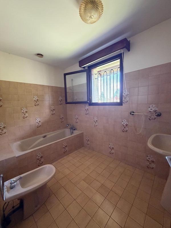 Maison - 136 m² - 6 pièces