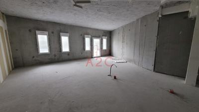 Local commercial - 107 m²