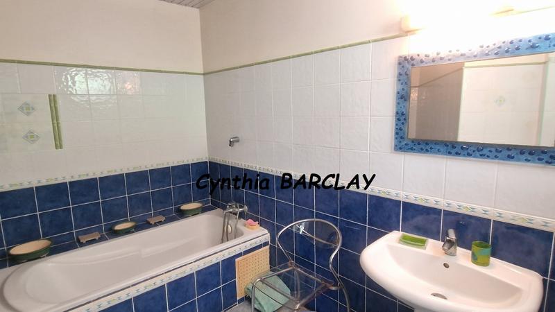 Maison d'architecte - 273 m² - 9 pièces