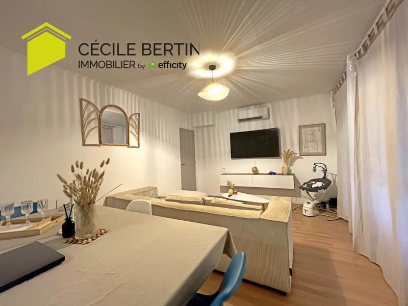 Maison - 76 m² - 4 pièces