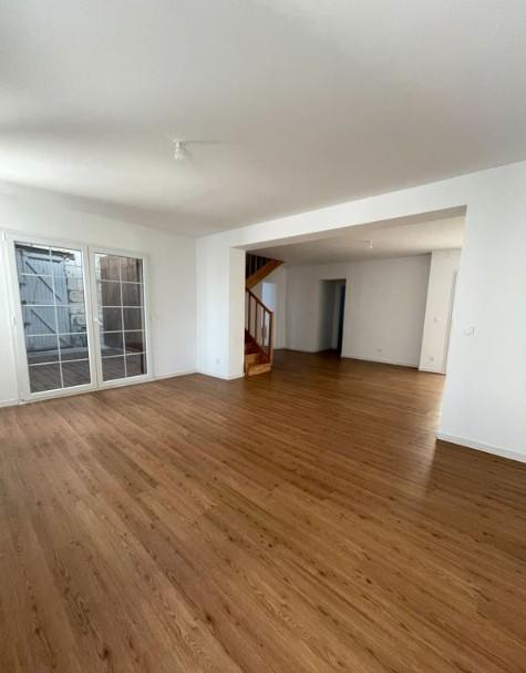 Maison - 123 m² - 5 pièces