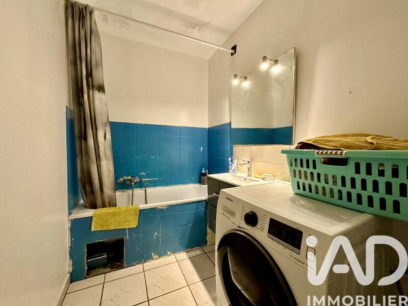 Appartement - 77 m² - 4 pièces