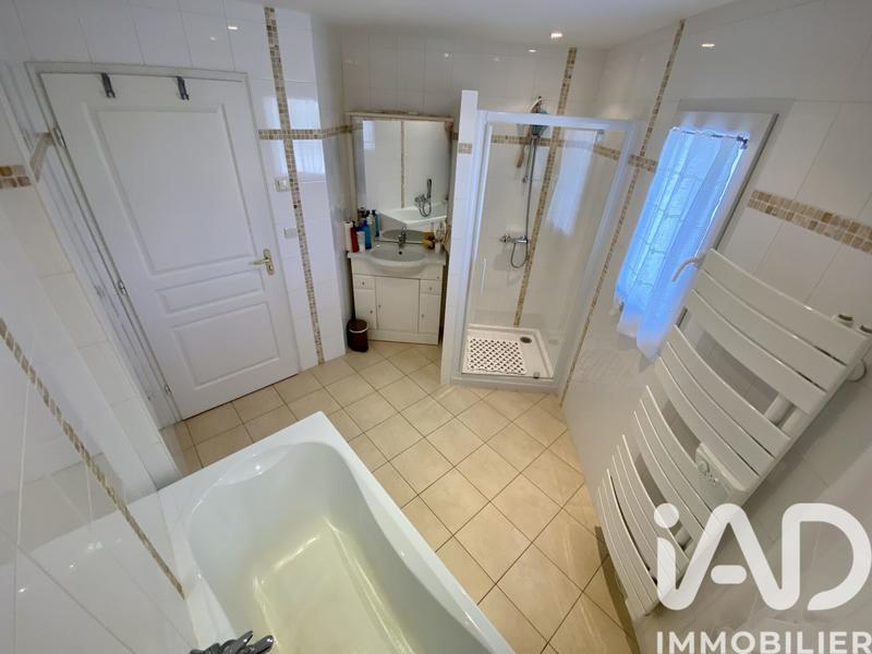 Maison - 126 m² - 5 pièces