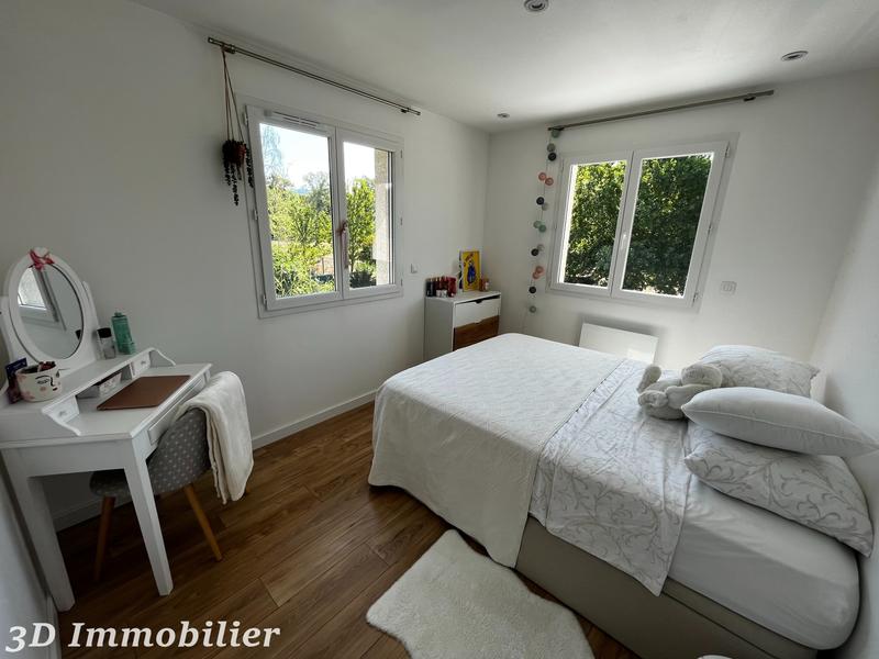 Maison - 110 m² - 6 pièces