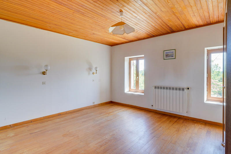 Maison - 190 m² - 7 pièces