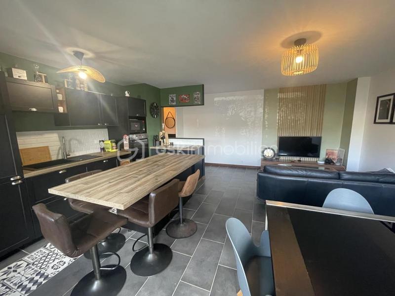 Appartement - 72 m² - 4 pièces