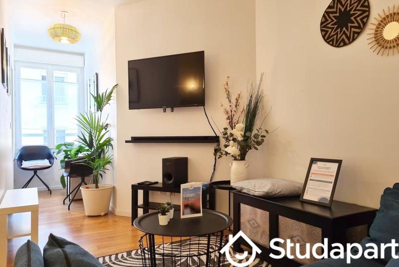 Chambre - 12 m² - 1 pièce