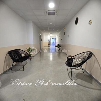 Bureau - 86 m² - 3 pièces