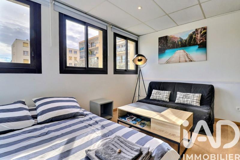 Studio - 24 m² - 1 pièce