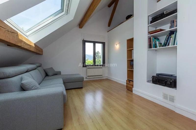 Maison - 193 m² - 7 pièces