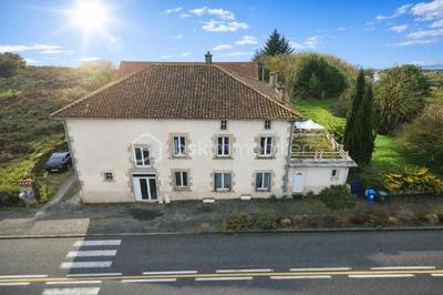 Maison - 125 m² - 6 pièces