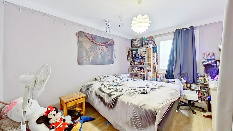 Maison - 92 m² - 4 pièces