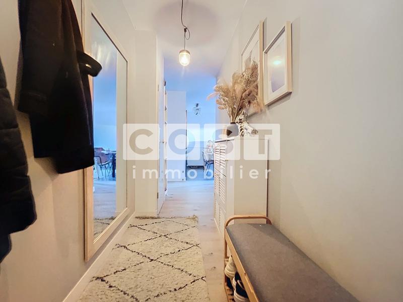 Appartement - 83 m² - 4 pièces