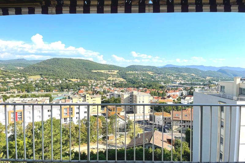 Appartement - 92 m² - 4 pièces