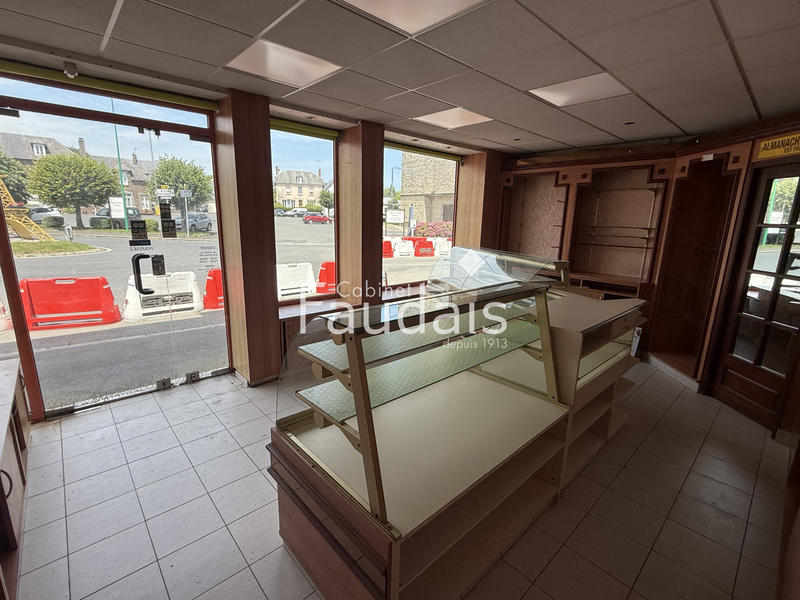 Immeuble - 140 m² - 3 pièces